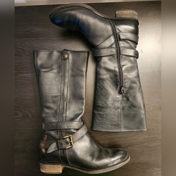 CORDANI WOMEN'S RIDING BOOT'S BLACK LEATHER ZIPPER CALF BOOTS Size 37 US Size 7 - Picture 1 of 11